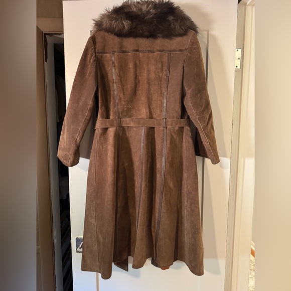 Brown Leather and Suede Jacket with fur trim silk lined - Picture 11 of 11